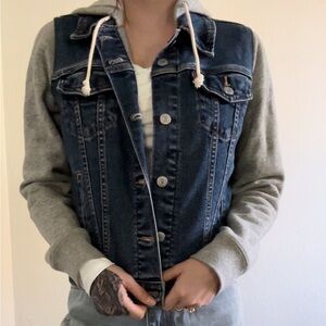 Levi’s Dark Wash Denim Vest with Grey Sweatshirt Sleeves and Hood